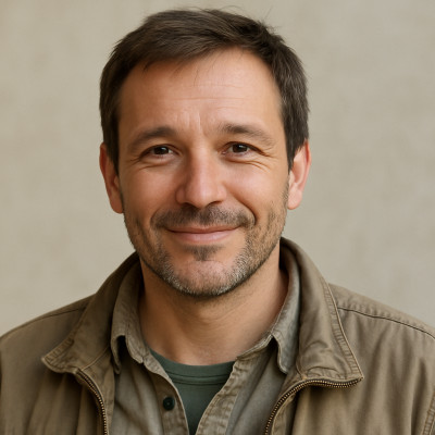 Stefan W.